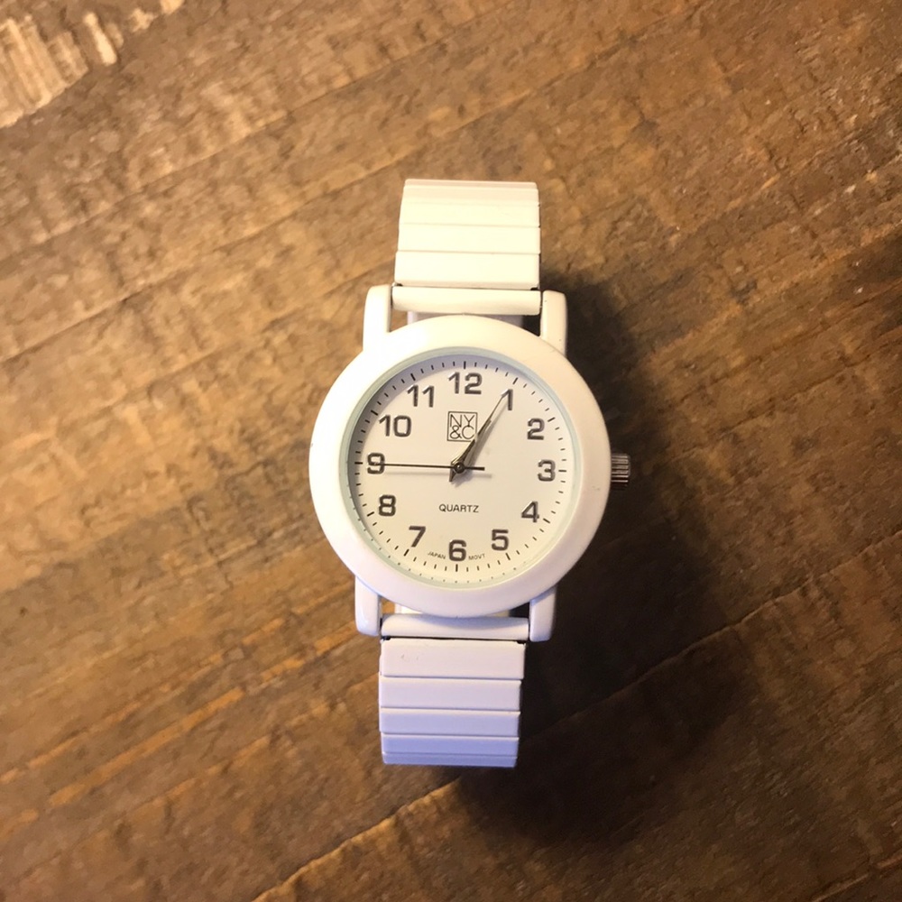 New York & Company Watch